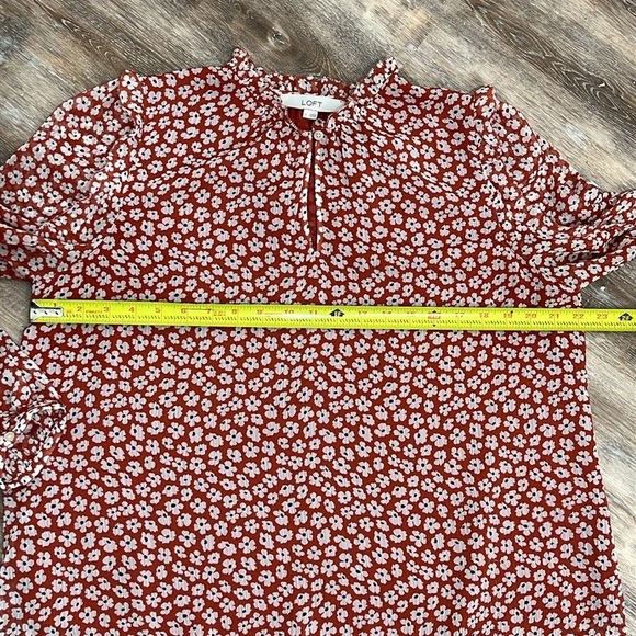 LOFT Floral Womens Top Victorian High Neck Ruffles Size L Sheer Feminine Office - Picture 9 of 15